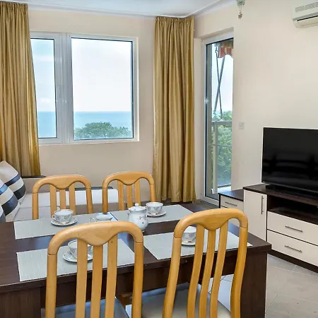 Cozy Retreat With Sea View & Balcony I Nikea Park By Flat Mаnager * Варна